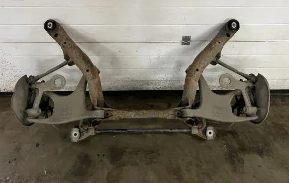 Audi A4 S4 B8 8K Rear axle beam 