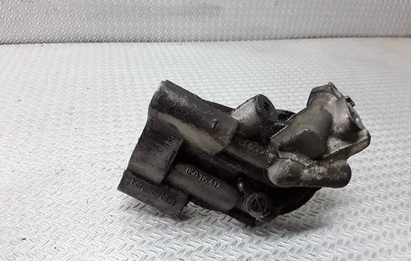 Audi A4 S4 B5 8D Oil filter mounting bracket 050115417
