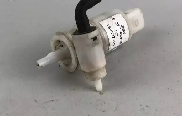 Mini One - Cooper R50 - 53 Windscreen/windshield washer pump 8377429