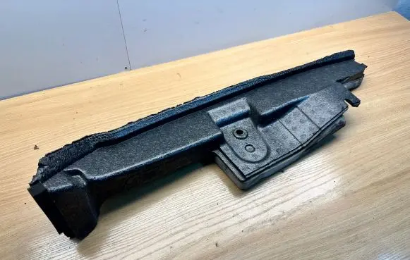 Seat Leon (5F) Fender foam support/seal 