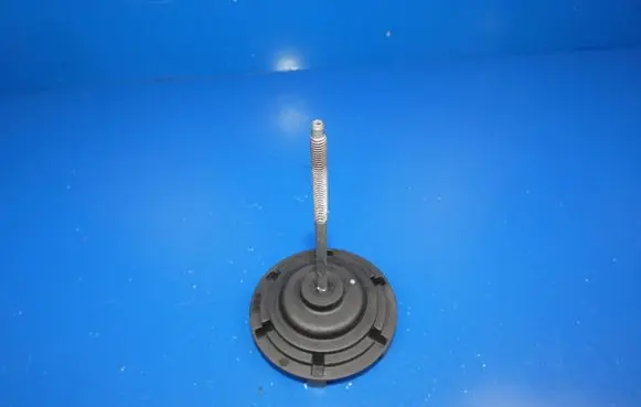 Volvo XC60 Spare wheel bolt