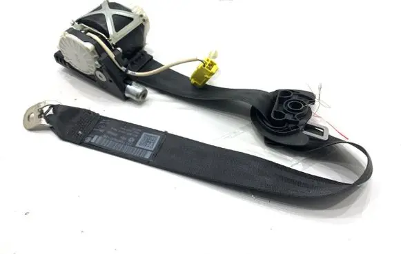 Volkswagen PASSAT CC Front seatbelt 34032207B