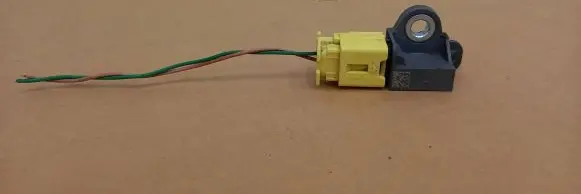 Renault Kadjar Airbag deployment crash/impact sensor 988302572R 17142CYC001B1 29052017