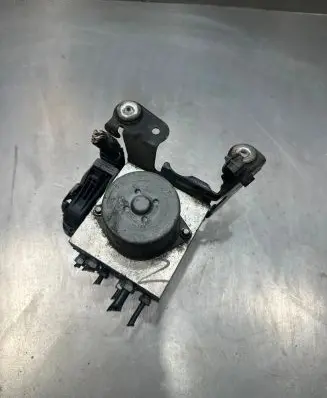 Ford Mondeo MK IV ABS Pump 8G912C405AB 54085037A 16565704