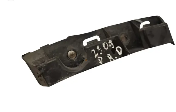 Peugeot 508 Front bumper mounting bracket 9686570480