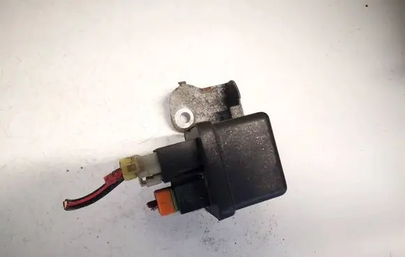 Nissan Almera Tino Glow plug pre-heat relay