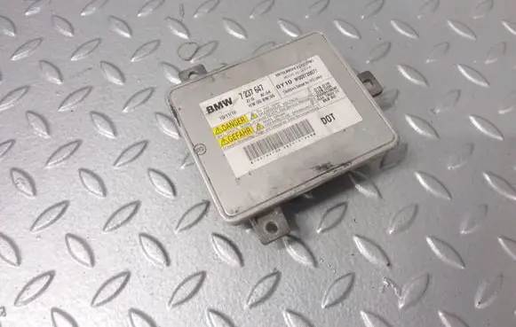 BMW 5 F10 F11 Headlight ballast module Xenon 7237647