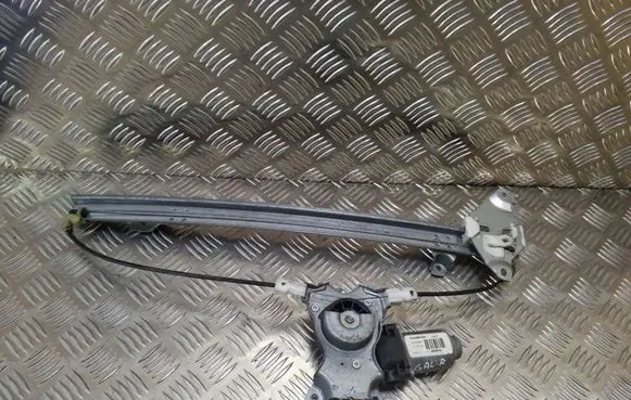 Nissan Navara D40 Rear door window regulator with motor