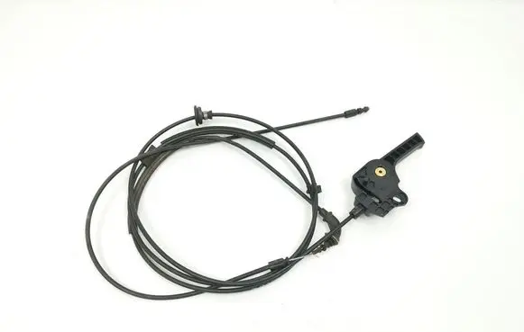 Engine bonnet/hood lock release cable