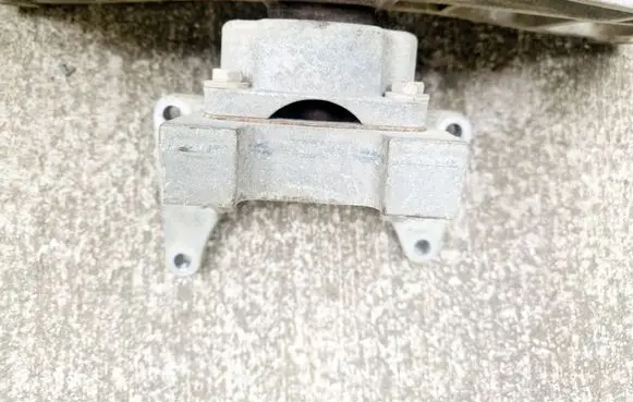 Dodge Charger Gearbox mount 05147200AD