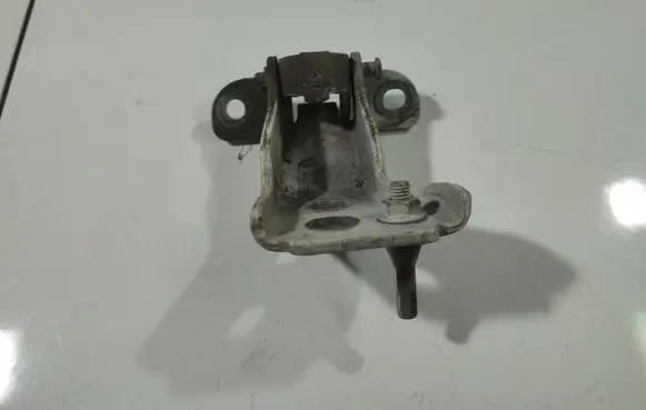 Ford Transit - Tourneo Connect Front door upper hinge