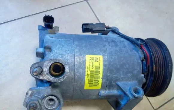Ford Focus Air conditioning (A/C) compressor (pump) CV6119D629FC NE70757