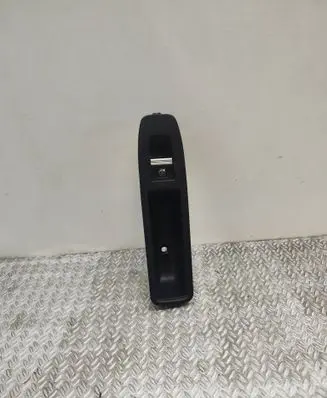 Renault Captur II Electric window control switch P254114723R 106000744398