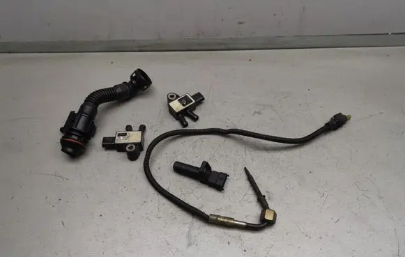 Mercedes-Benz E W213 Air pressure sensor A6519050300 A0009056503 A6549050100