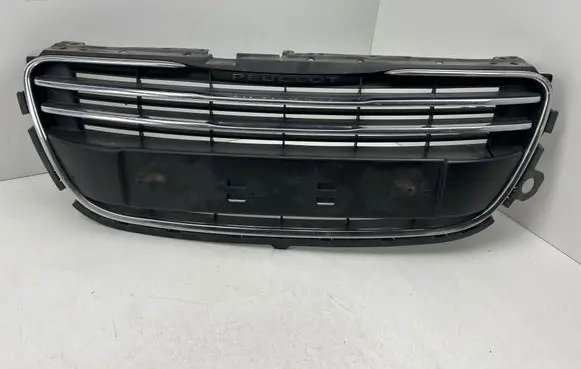 Peugeot 508 Front grill 9686571877