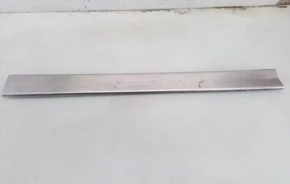 Mercedes-Benz ML W163 Front sill trim cover