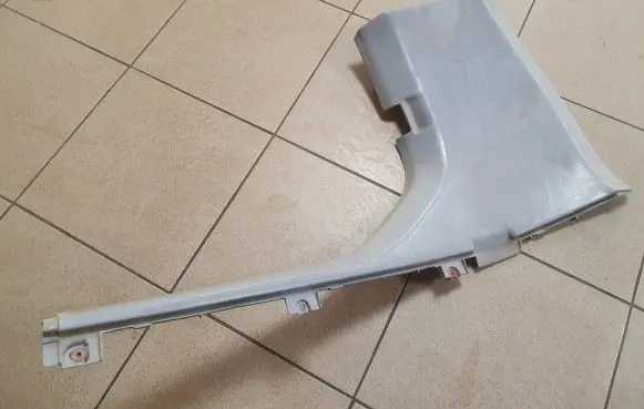 Toyota Land Cruiser (HDJ90) (D)pillar trim (top) 6263860080