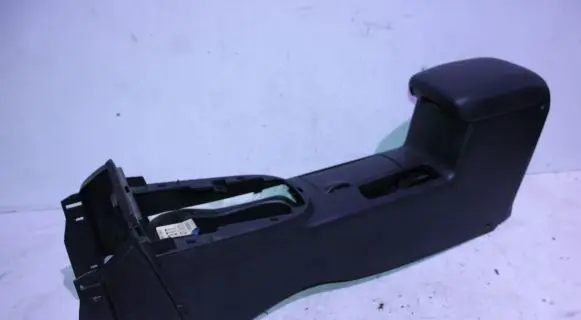 Nissan X-Trail T31 Center console