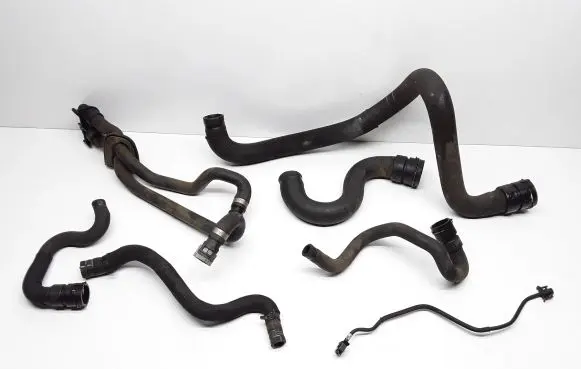 Volvo V70 Engine coolant pipe/hose 6G918B160CD 8G918286JC 6G9118C266CF