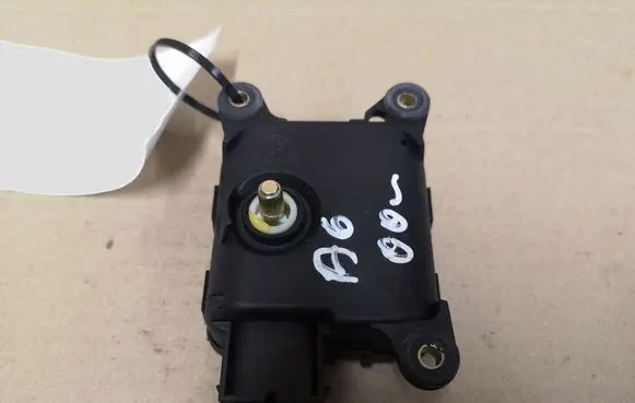 Audi A6 S6 C5 4B Air flap motor/actuator 0132801126