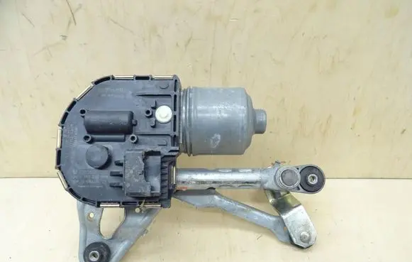 Peugeot 3008 I Front wiper linkage 