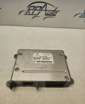 Mercedes-Benz E W211 Bluetooth control unit module A2118705526 DM70831540