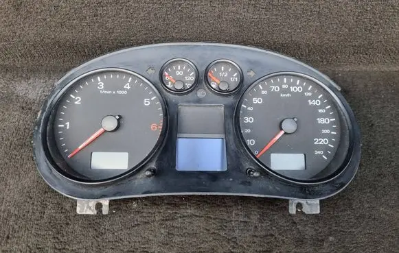 Speedometer (instrument cluster)