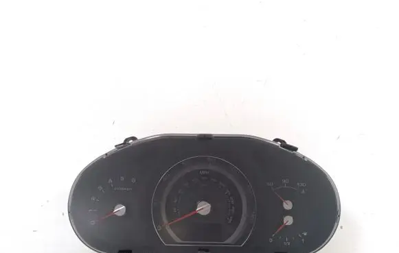 KIA Sportage Speedometer (instrument cluster) 94001-3U195