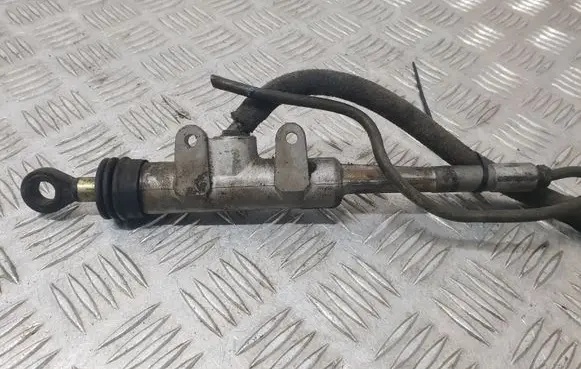 BMW 5 E34 Clutch master cylinder S5459A