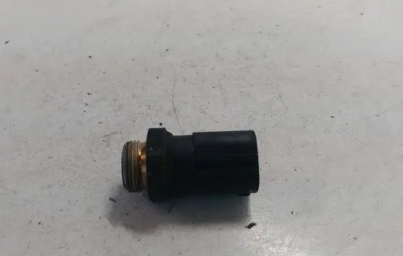 Coolant temperature sensor
