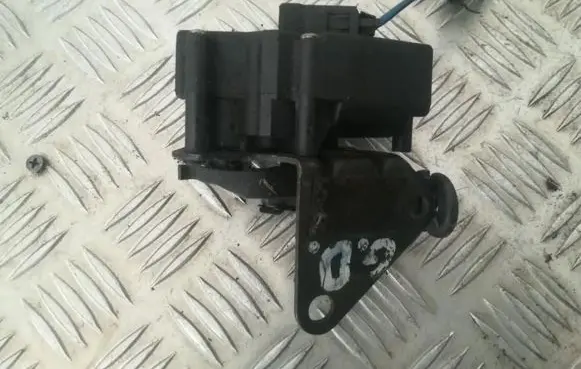 Ford Galaxy Vent window/glass motor 95VWA29740AH 7M0847100Q