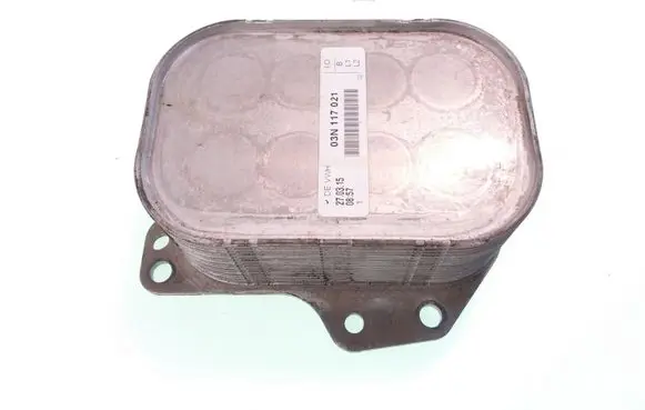 Seat Leon (5F) Oil filter mounting bracket 03N117021