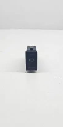 Volkswagen PASSAT B5 Windscreen/window heater switch 3B0959621B