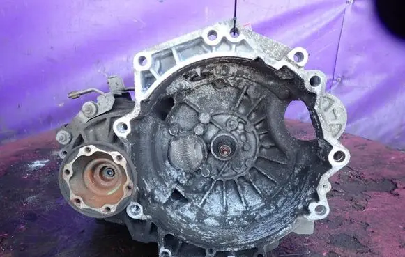 Volkswagen Golf IV Manual 5 speed gearbox ERT