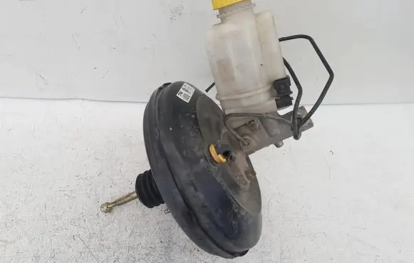 Alfa Romeo 147 Brake booster 46833675