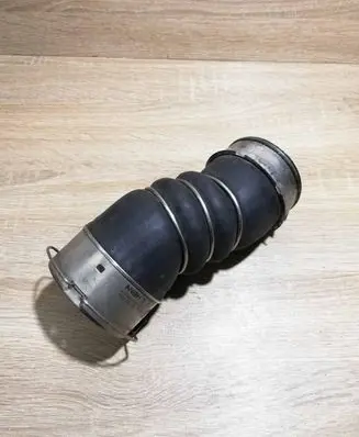 BMW X5 F15 Intercooler hose/pipe 7823236 N57