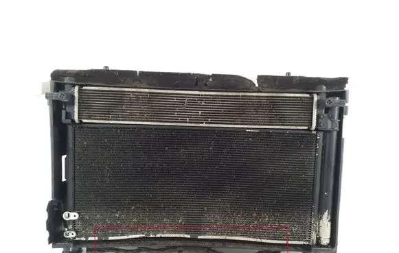 Lexus CT 200H Radiator set