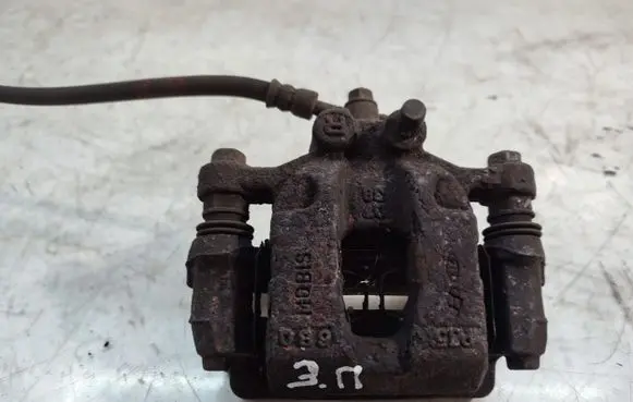 Hyundai Tucson TL Rear brake caliper