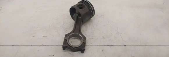 BMW 3 E46 Piston with connecting rod
