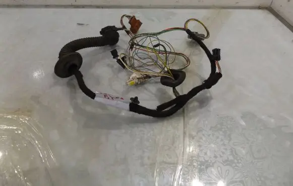 Peugeot 607 Rear wire harness sleeve 