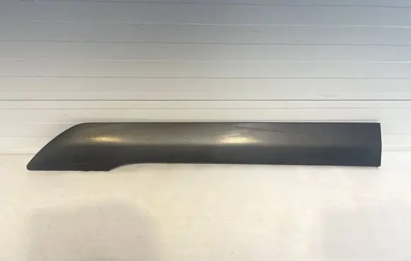 Ford Connect Front door trim (molding) DT11V20939B