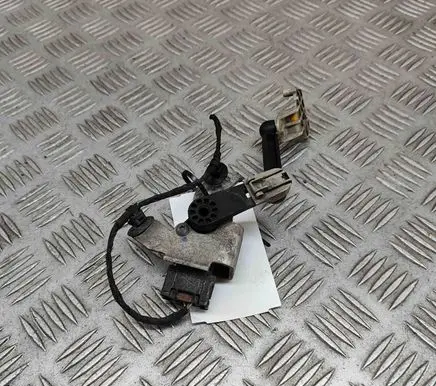 BMW iX Rear air suspension level height sensor 6895466