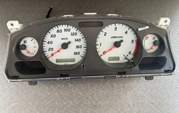 Speedometer (instrument cluster)
