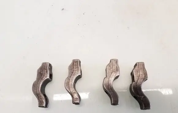 Opel Astra H Fuel Injector clamp holder