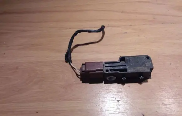 Ford Mondeo Mk III Airbag deployment crash/impact sensor 1S7T14B342AC