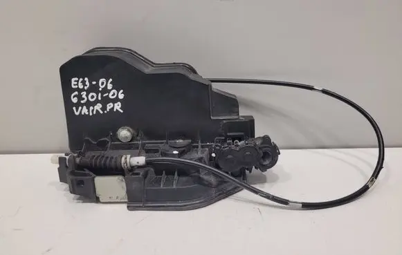BMW 6 E63 E64 Front door lock 7167065