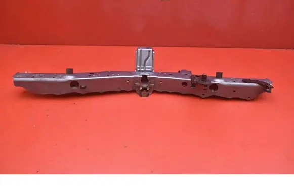 Toyota Avensis Verso Front bodywork piece 