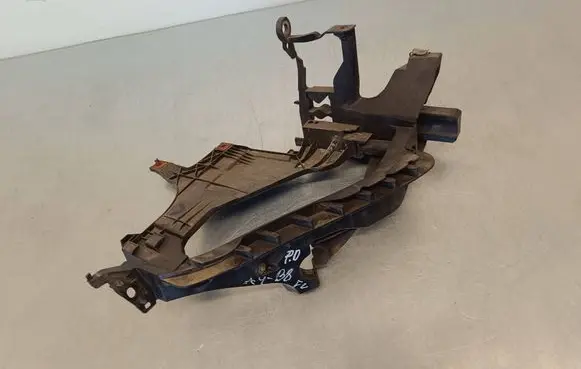 Audi A4 S4 B8 8K Headlight/headlamp mounting bracket 8K0805608B