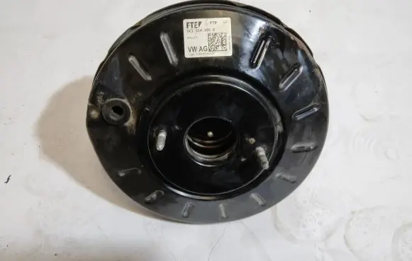 Skoda Fabia Mk3 (NJ) Brake booster 6C1614105E 091115 FZFC02YW2GS
