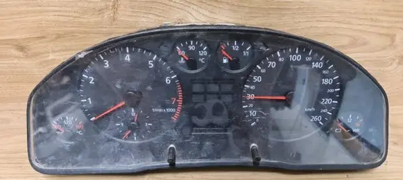 Audi A6 S6 C5 4B Speedometer (instrument cluster) 4B0919860F